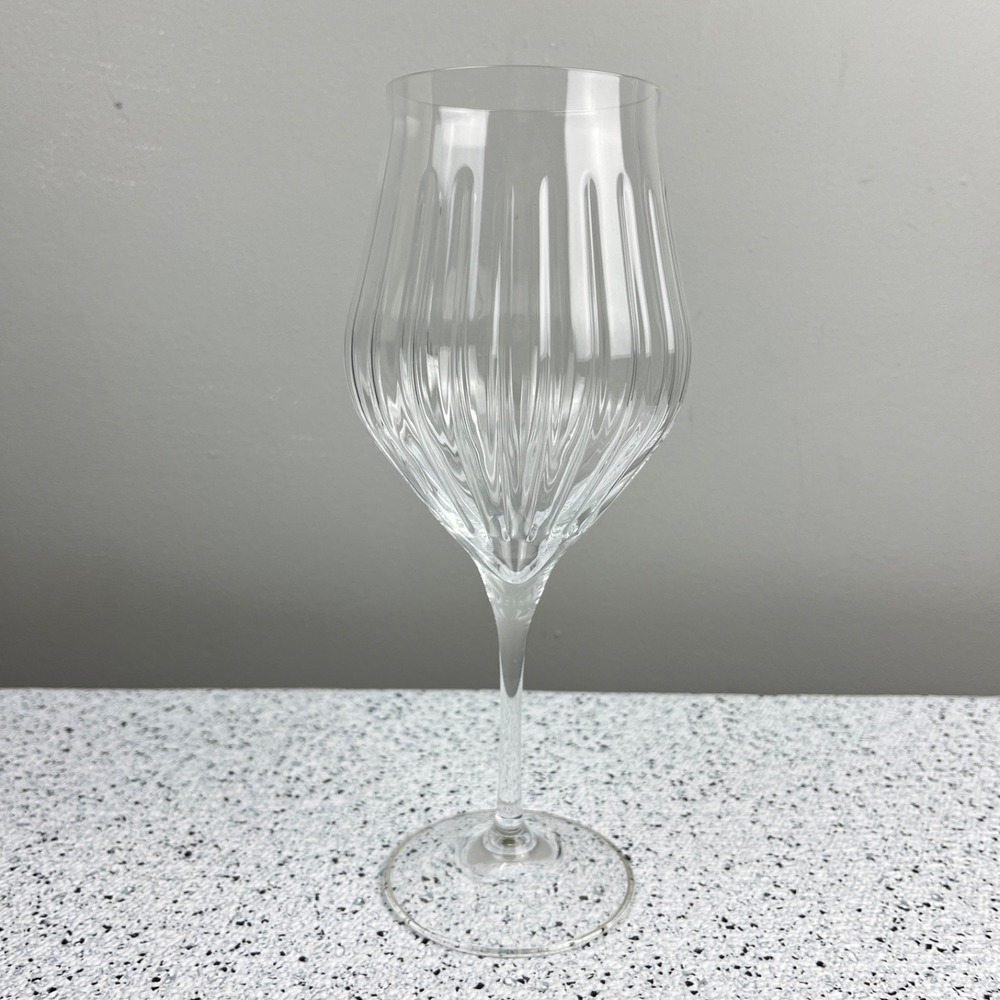 RCR Crystal Timeless T65 Tulip‎ Wine Glass Stemware Elegant 650 ml